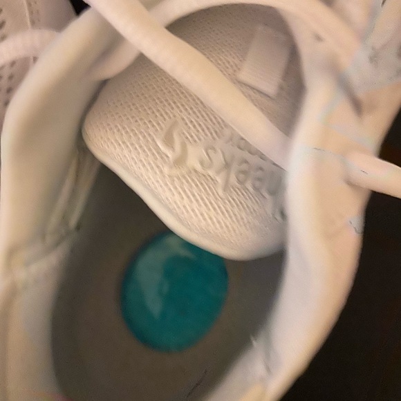 NIB Cheeks Multi Sport Gel Trainers Athletic Shoe - Picture 3 of 4